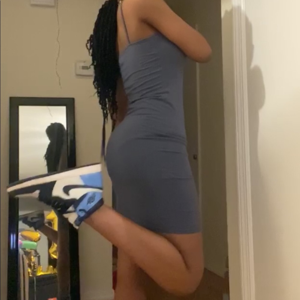Blue/grey body on dress